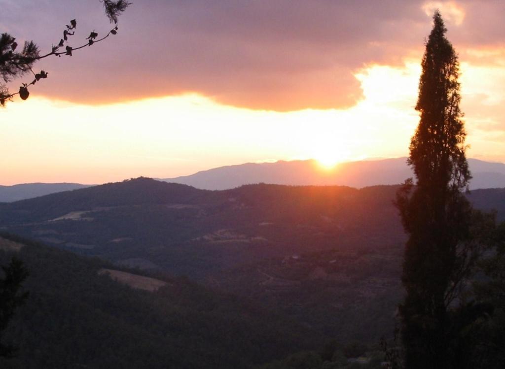 La Scheggia Holiday Anghiari Exterior foto